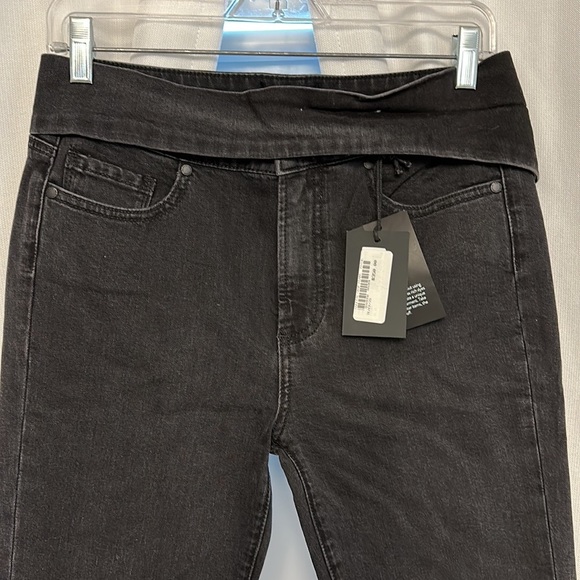 Paige Colette Crop Flare Jeans NWT - Picture 2 of 11